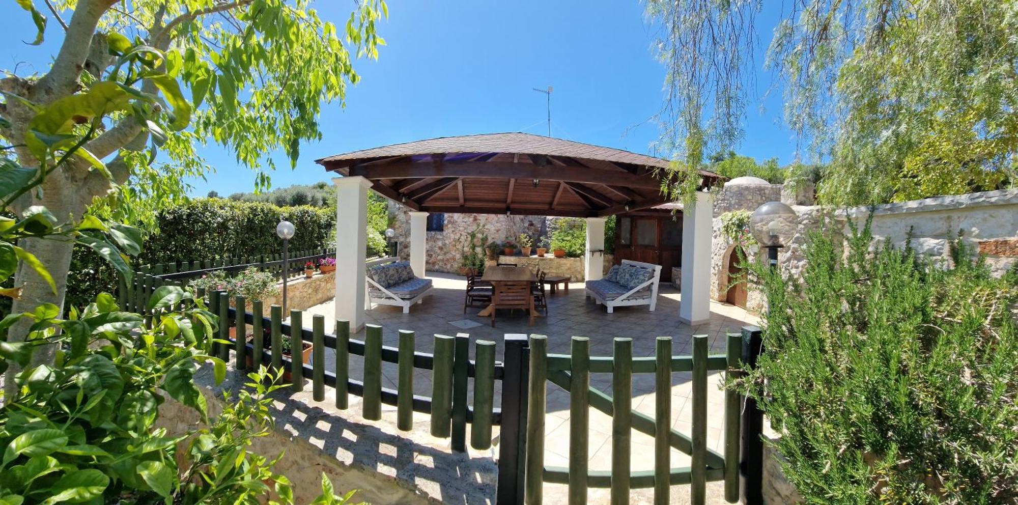 Trullo Grande Noce Villa Ostuni Exterior photo