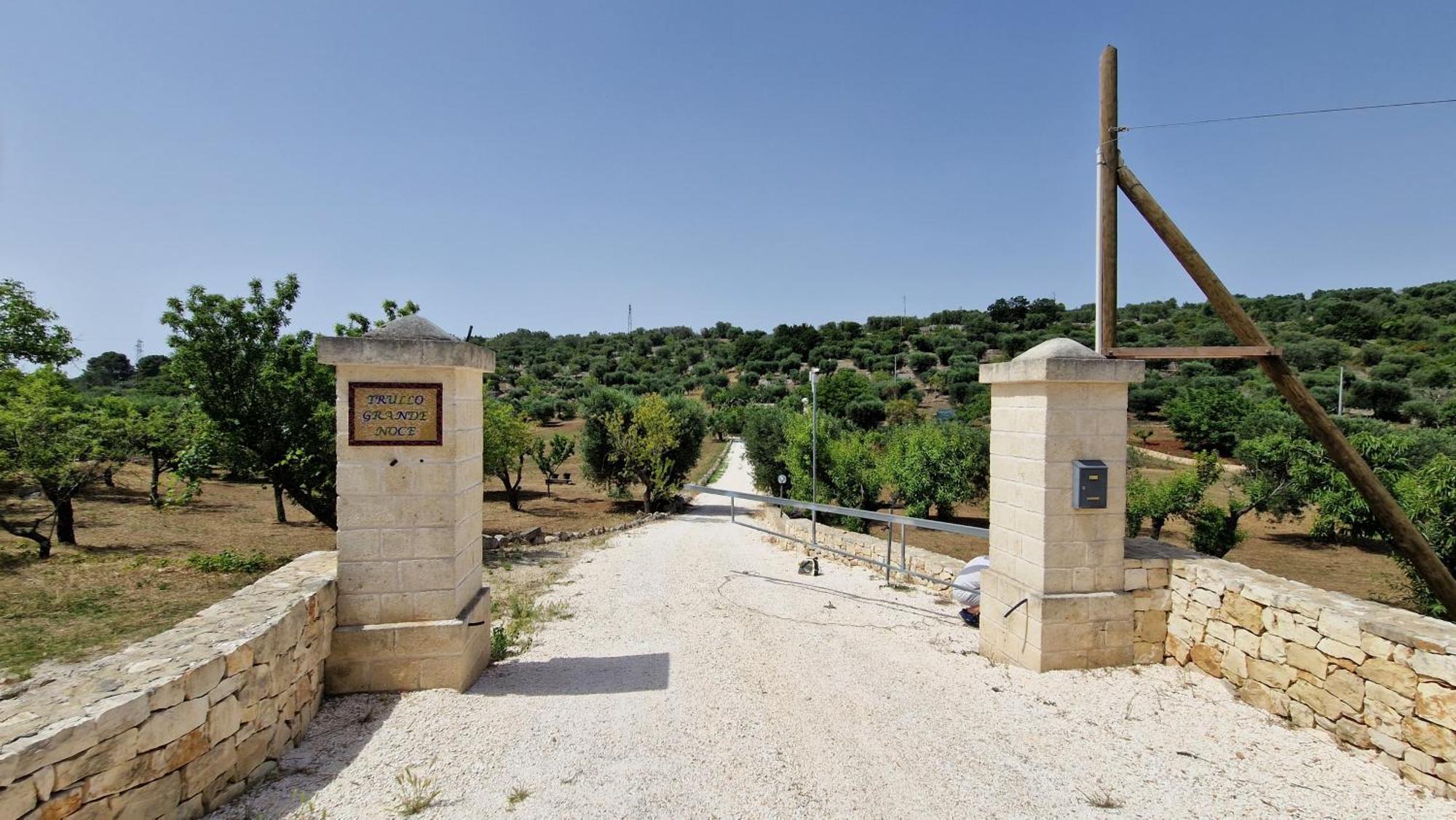 Trullo Grande Noce Villa Ostuni Exterior photo